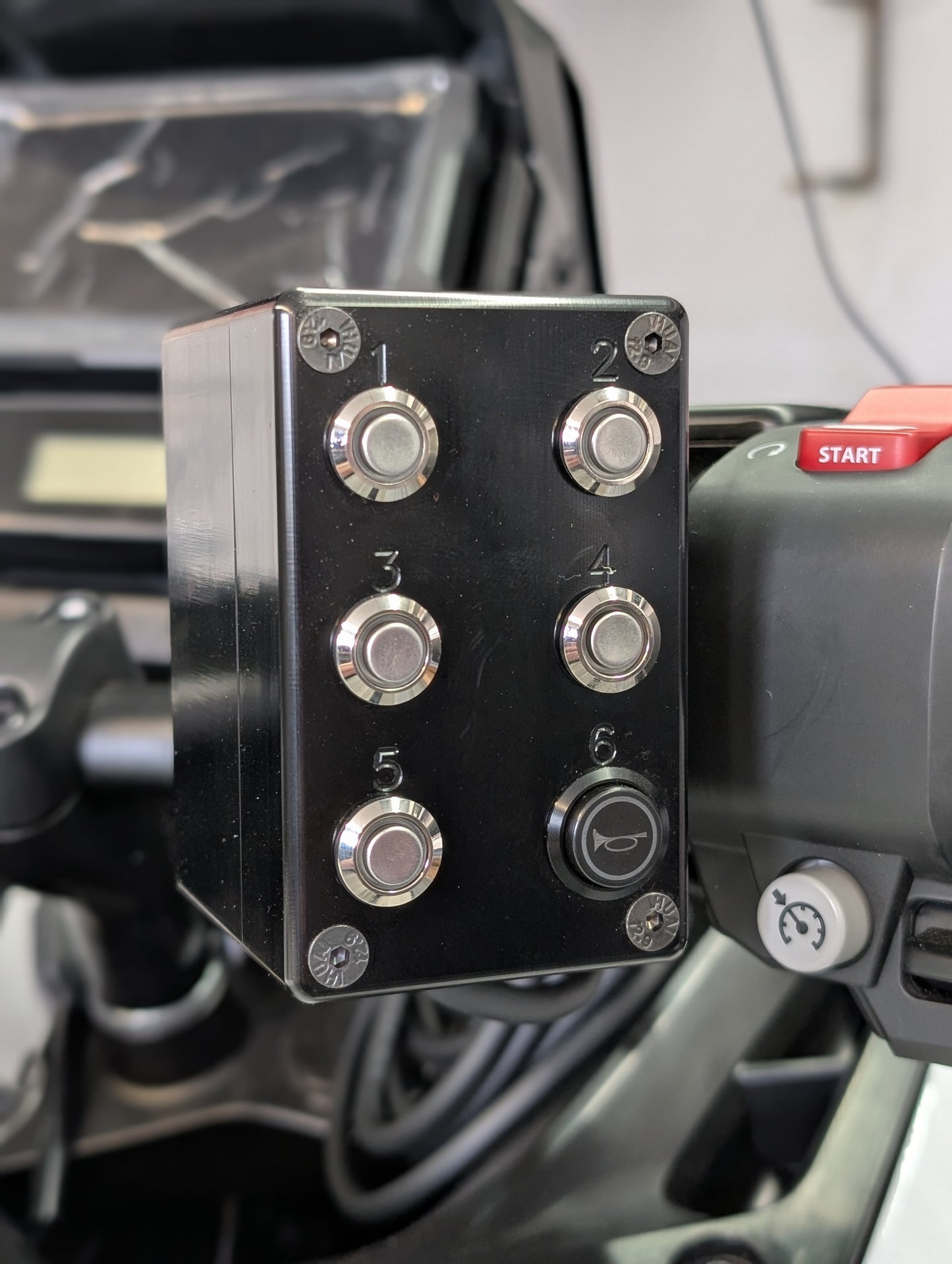 NT1100P Basic Siren and Lighting package